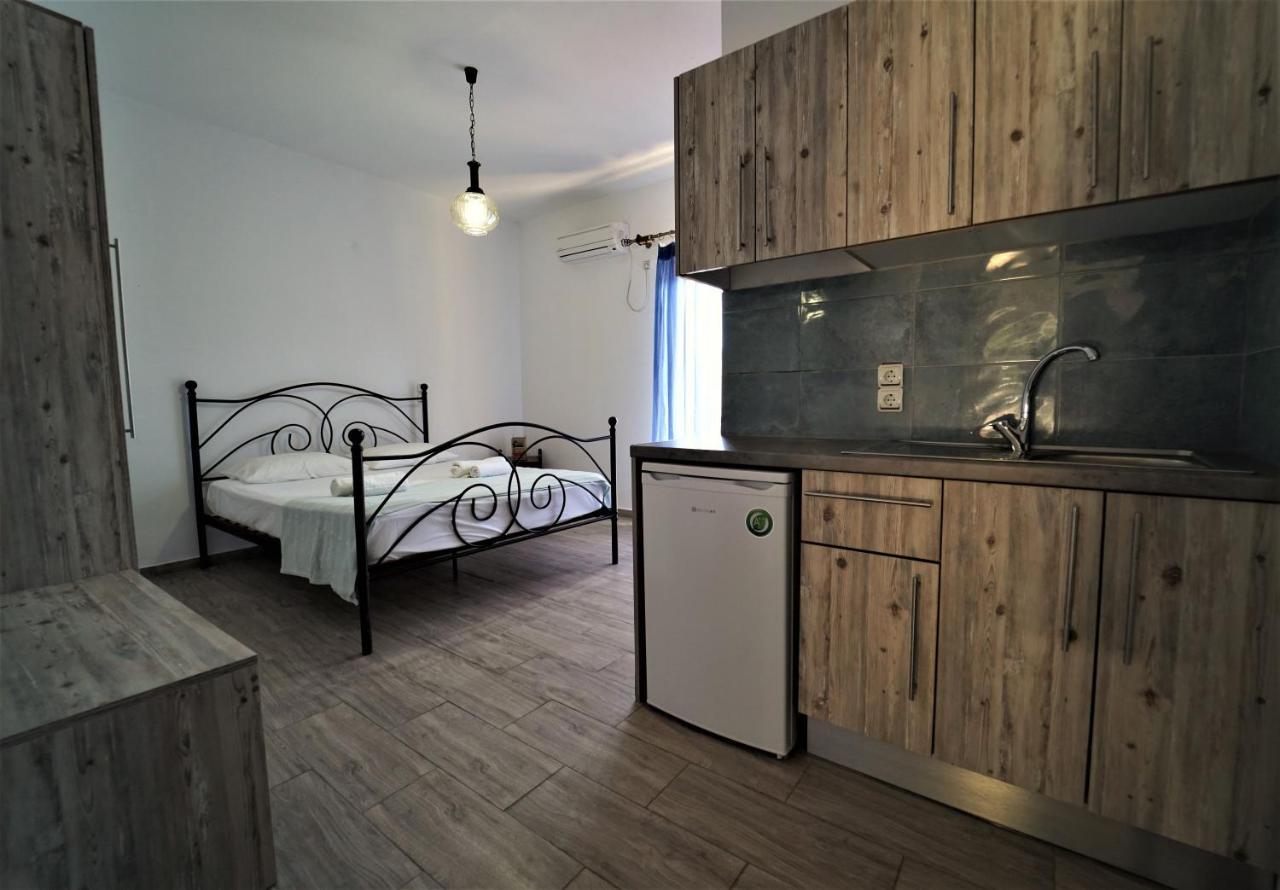 Meltemi Apartment Parga Exterior photo
